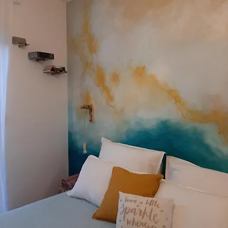 Modern In The Heart Of Vivano Noel Umag