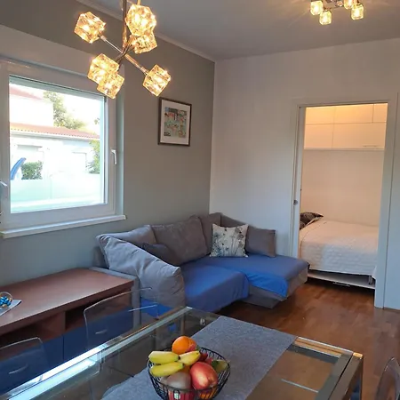 Modern In The Heart Of Vivano Noel Apartment Umag