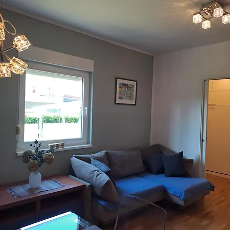 Apartment Modern In The Heart Of Vivano Noel Umag