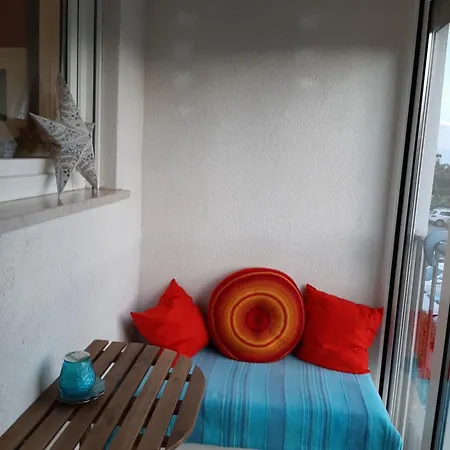 Modern In The Heart Of Vivano Noel Apartment *